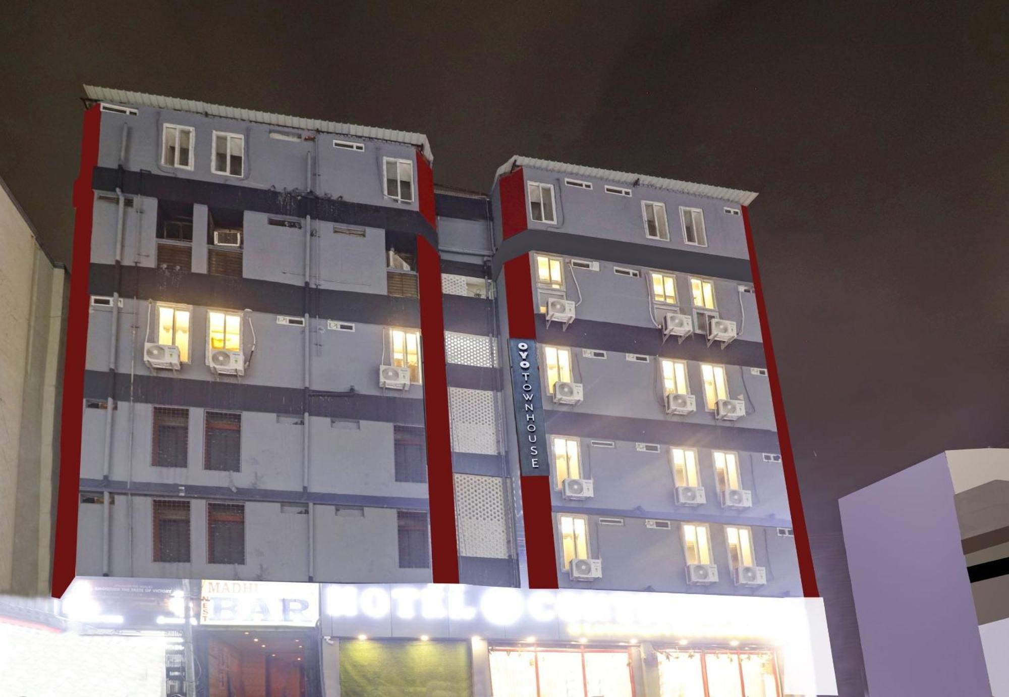 Townhouse S Continental Hyderabad Exterior foto