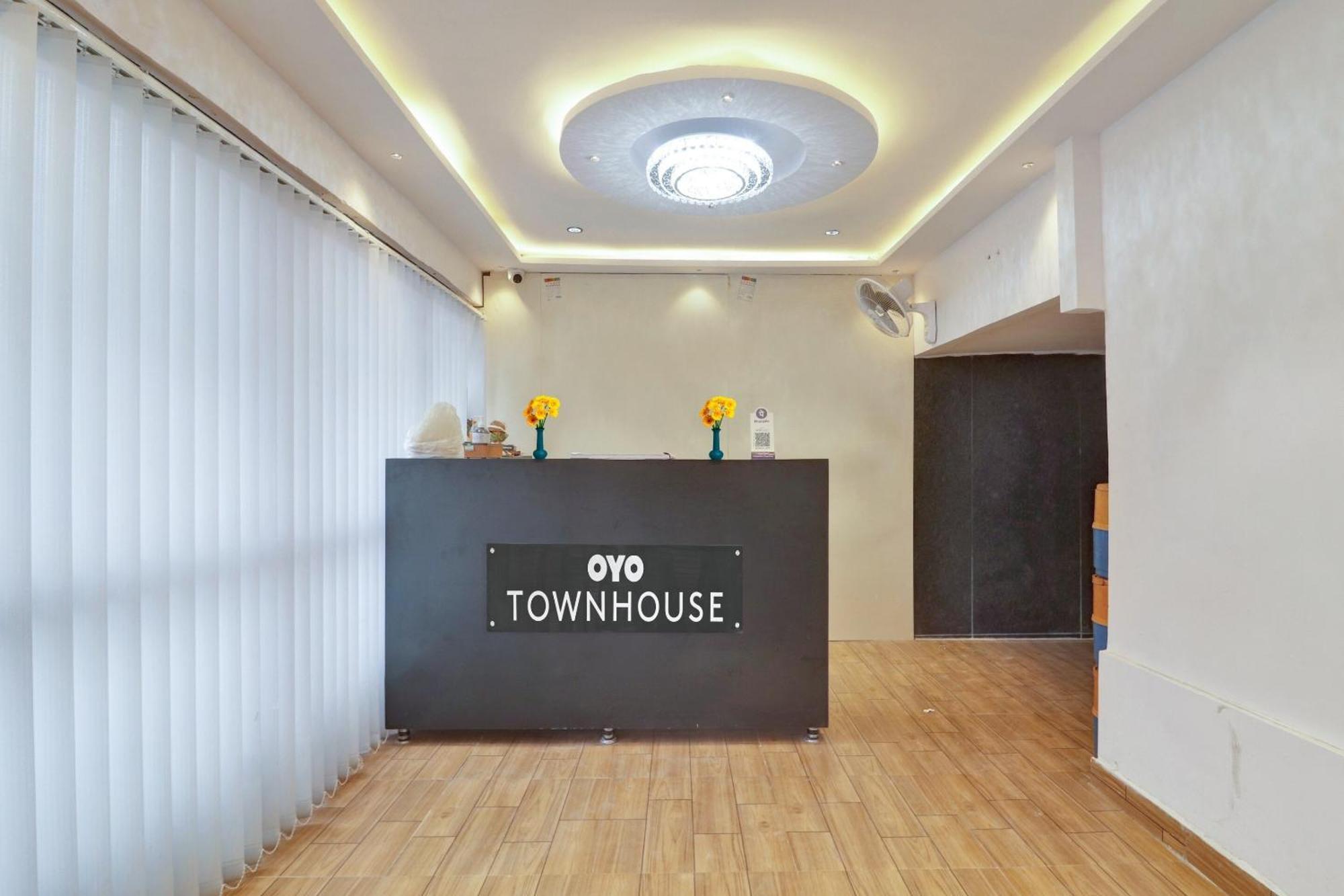 Townhouse S Continental Hyderabad Exterior foto